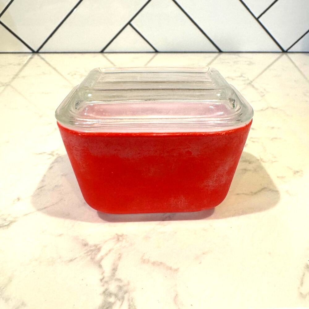 Vintage small Pyrex # 501-B Red Refrigerator Box with glass lid midcentury